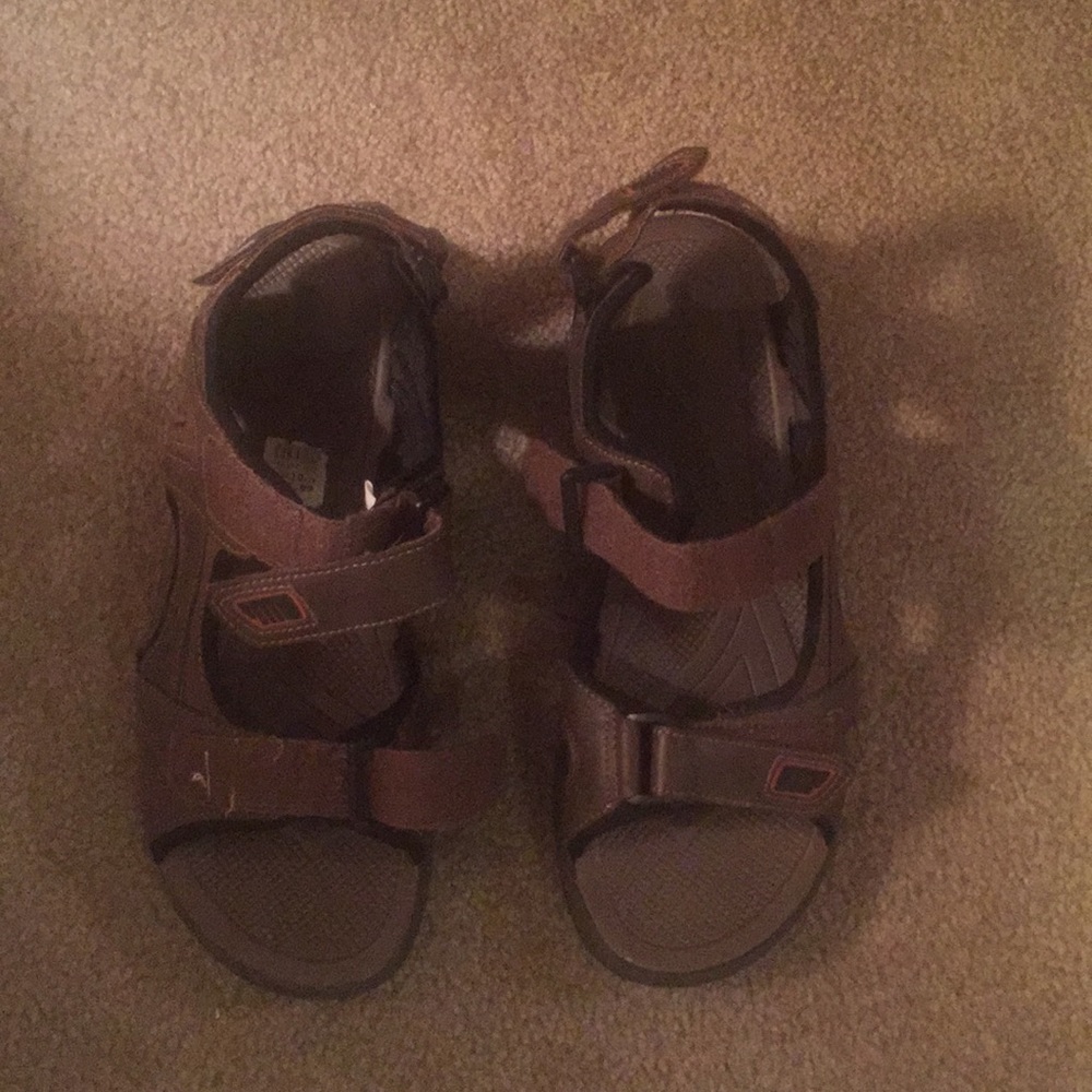 Men rugged sandals brown leather